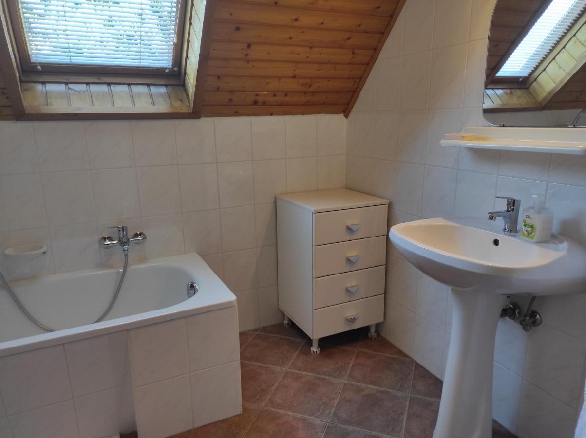 Badacsony Apartmanhaz Badacsonytomaj Exteriör bild