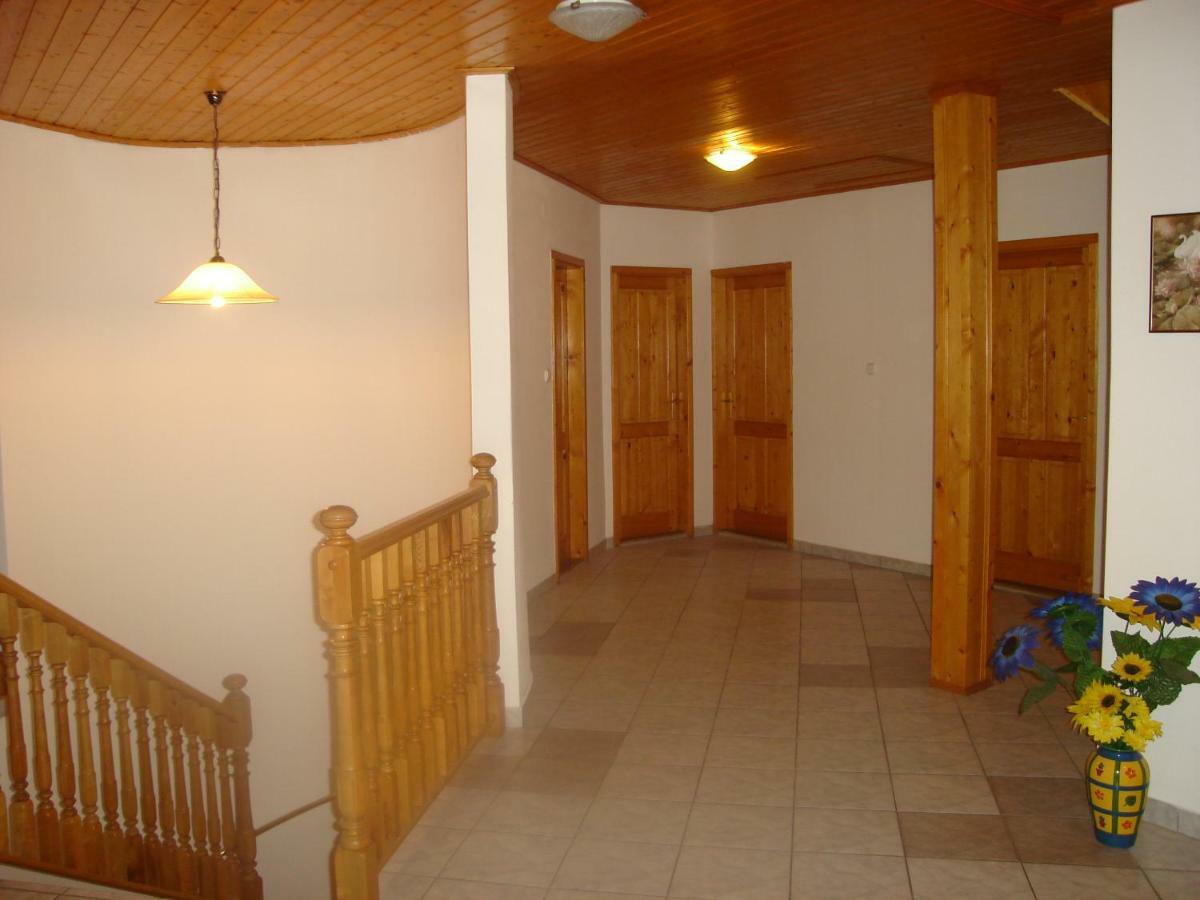 Badacsony Apartmanhaz Badacsonytomaj Exteriör bild